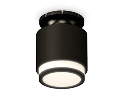 Ambrella Комплект накладного светильника с акрилом XS7511063 SBK/PBK/FR черный песок/черный полированный/белый матовый MR16 GU5.3 (N7926, C7511, N7121 XS7511063 - фото 103063