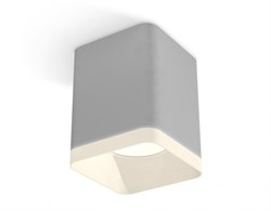 Ambrella Комплект накладного светильника с акрилом XS7814010 SGR/FR серый песок/белый матовый MR16 GU5.3 (C7814, N7755) XS7814010 - фото 104000