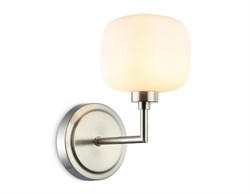 Ambrella Светильник настенный LH53007 SN/FR сатин никель/белый матовый G9 max 40W 195*120*230 LH53007 - фото 105832