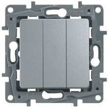 Legrand Etika алюминий выключатель 3-клавишный, 10А, автозажимные клеммы 672413 - фото 61764