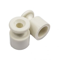 Bironi пластик слоновая кость изолятор 10шт/уп B1-551-211-10 - фото 69968