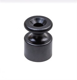 Bironi пластик чёрный изолятор 100шт/уп B1-551-23-100 - фото 70121