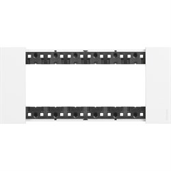 BTicino Living now белый рамка итальянский стандарт 6 мод KA4806KW - фото 72888