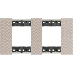 BTicino Living now Оптик рамка немецкий стандарт 2 поста (2+2 мод) KA4802M2MM - фото 73036