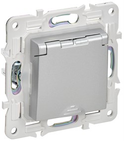 IEK SKANDY Серебряный Розетка с/з с защитными шторками и крышкой 16А IP44 SK-R11S SK-R16-16-44-K23 - фото 73866