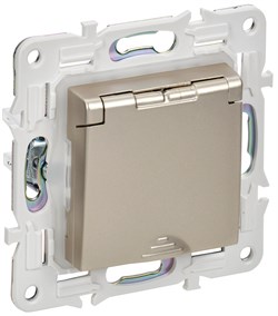 IEK SKANDY Шампань Розетка с/з с защитными шторками и крышкой 16А IP44 SK-R11Sh SK-R16-16-44-K37 - фото 73867