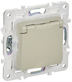 IEK SKANDY Бежевый Розетка с/з с защитными шторками и крышкой 16А IP44 SK-R11B SK-R16-16-44-K10 - фото 74041