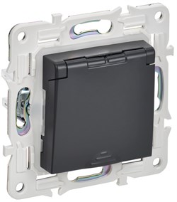 IEK SKANDY Титан Розетка с/з с защитными шторками и крышкой 16А IP44 SK-R11T SK-R16-16-44-K48 - фото 74049