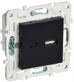 IEK SKANDY Черный Розетка USB A+C 3,1А SK-R14Bl SK-U22-D31-K02 - фото 74067