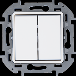 Legrand Inspiria белый переключатель двухклавишный с подсветкой 10 AX - 250 В 673665 - фото 74680