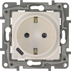 Legrand Etika белый розетка с заземлением, со шт. 16А 250В с USB тип C 1500мА 7,5Вт безвинтовые зажимы 672288 - фото 75066