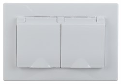 Intro Розетка Plano 1-210-01 с заземлением двойная 2х2P+E Schuko с крышкой шторками, 16А-250В, IP20, СУ, IP44, белый Б0053934 - фото 76249