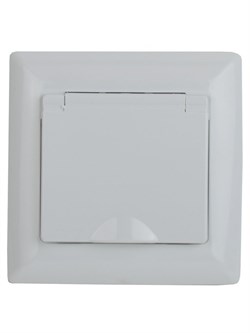 Intro Розетка Solo 4-207-01 с заземлением 2P+E Schuko с крышкой шторками, 16А-250В, IP20, СУ, белый Б0053689 - фото 76320