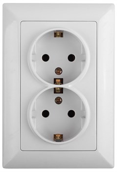 Intro Розетка Solo 4-205-01 с заземлением двойная 2X2P+E Schuko, 16А-250В, IP20, СУ, белый Б0053674 - фото 76523