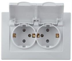 Intro 1-210-01 Розетка 2х2P+E Schuko с крышкой штор., 16А-250В, IP20, СУ, IP44, Plano, белый (10/100/1500) Б0048034 - фото 76733