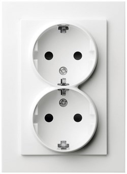 Jasmart G Белый глянцевый Розетка с/з двойная со шторками 16A 250V~ G5504W - фото 76740