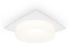 Ambrella Встраиваемый точечный светильник с акрилом TN1314 SWH/FR белый песок/белый матовый GU5.3 92*92*45 TN1314