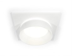 Ambrella Комплект встраиваемого светильника с акрилом XC6520061 SWH/FR белый песок/белый матовый MR16 GU5.3 (C6520, N6228) XC6520061