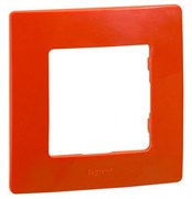 Legrand Etika Красная рамка 4-ая 672534