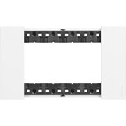 BTicino Living now белый рамка итальянский стандарт 4 мод KA4804KW