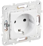 IEK SKANDY Арктический белый Розетка с/з с защитными шторками 16А б/к SK-R06W SK-R14-16-1-K01