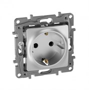 Legrand Etika алюминий розетка с заземлением, со шторками, винтовые клеммы, 16А, 250 В 672422