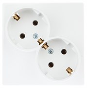 Simon 24 Белая Розетка 2Х2К+3 Sсhuko без защитных шторок 2450459-030
