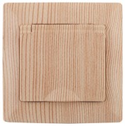 Intro 4-203-11 Розетка 2P+E Schuko с крышкой, 16А-250В, СУ, Solo, сосна (10/100/2000) Б0053665